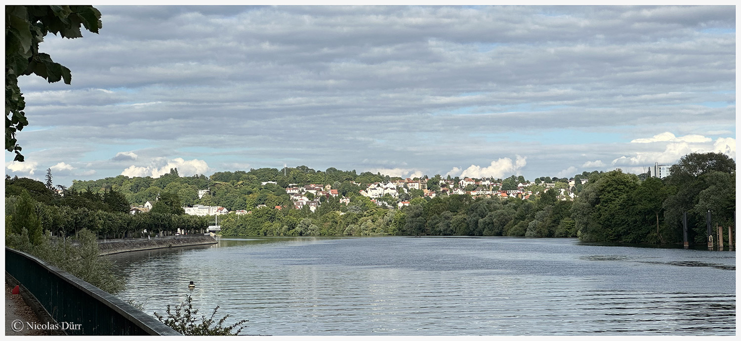 Rive gauche de la Seine à Villeneuve-le-Roi.
